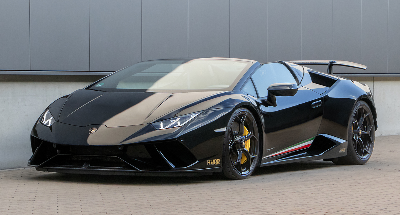 Huracan Performante Spyder -wedding cars in world