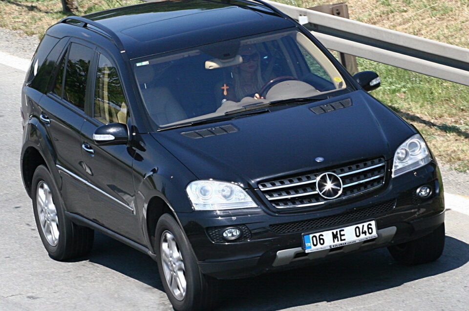 MERCEDES BENZ ML now rental for wedding - wedding cars in world